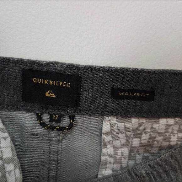 Quicksilver Mens Shorts - Picture 5 of 5